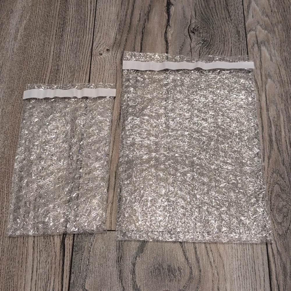 10 Bubble Wrap Bags Bundle 2 Sizes Self Sealing 5 of Each Size